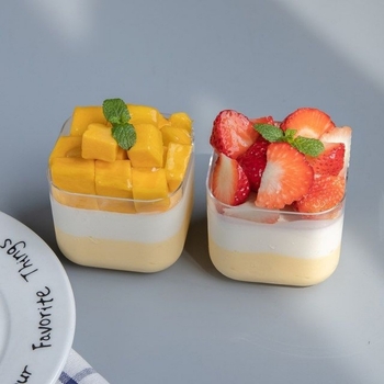 Jednokratna četvrtasta posuda za desert s poklopcem, PS plast, injekcijsko oblikovana, prilagodljiva, opća ambalaža