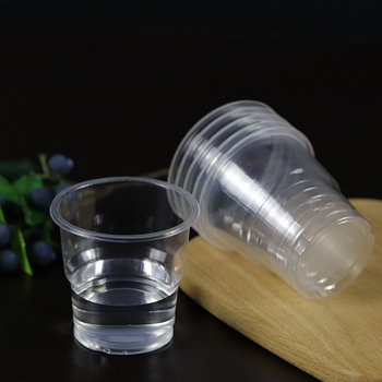 Pahar plastic PP, de unică folosință, 230 ml, dreptunghiular, pentru băuturi reci și ceai cu lapte.