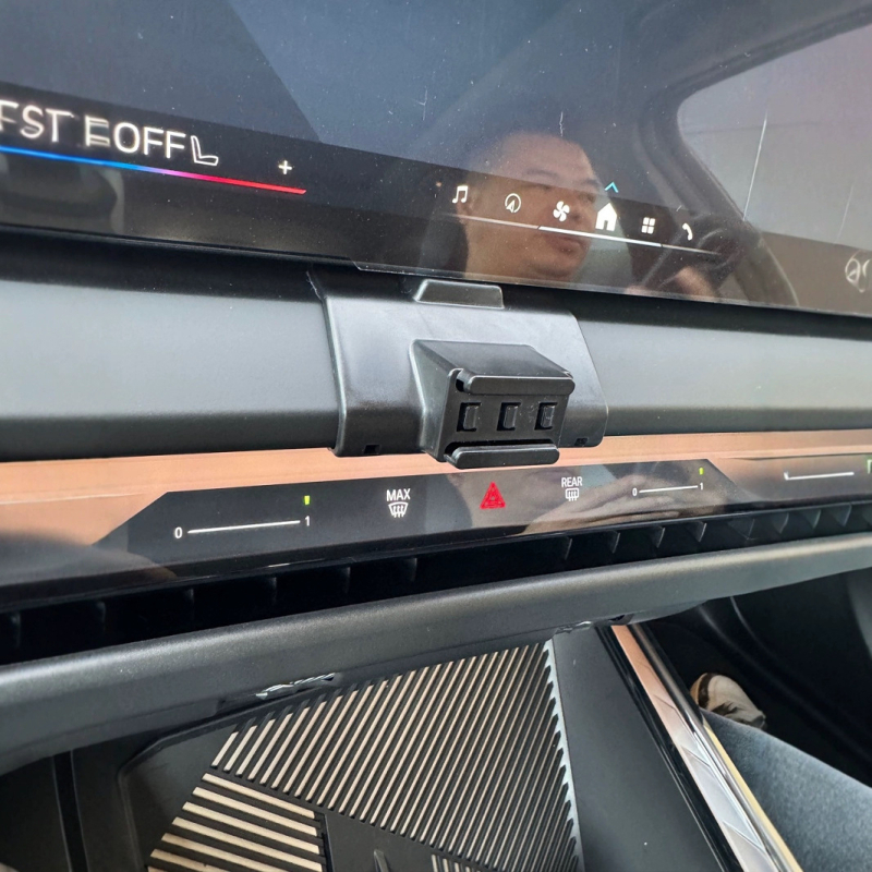 Držač telefona s gravitacijskim zatvaračem i navigacijskom bazom za ventilaciju automobila (Univerzalna kompatibilnost, Snap-On ugradnja, Kompatibilno s ventilacijama, Nije baterijski)