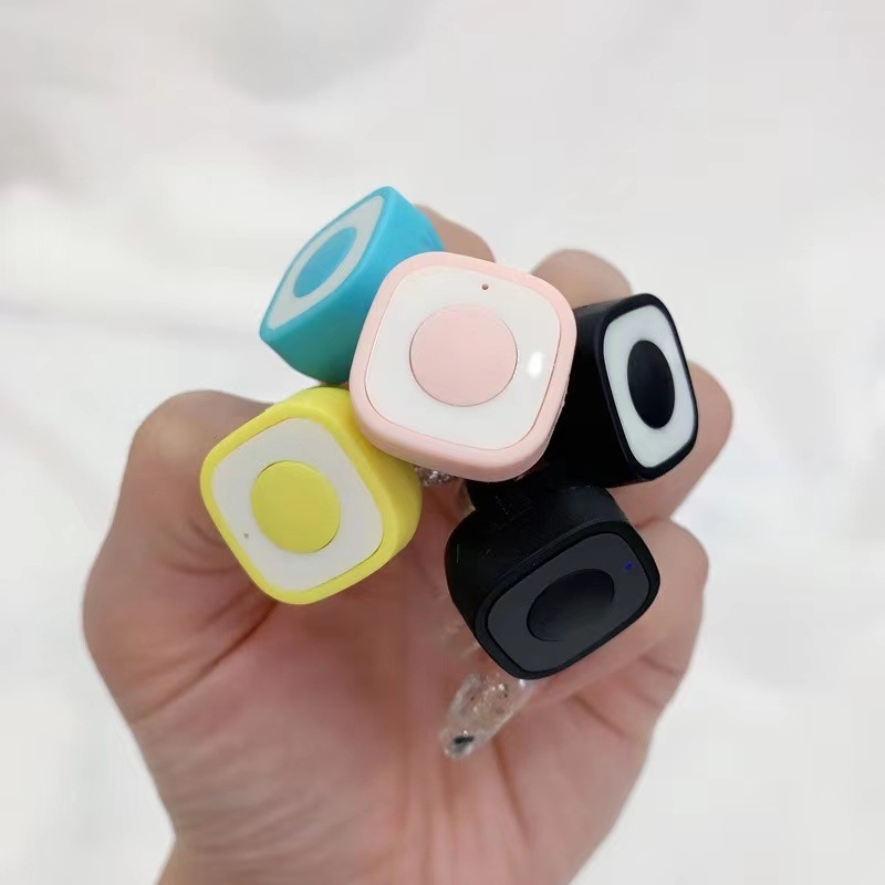 Bluetooth ujjgyűrű szelfikhez, modell ZL-01, Bluetooth 4.0, ABS + szilikagél, tömeg kb. 4 g