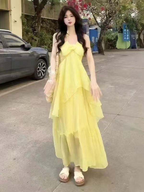 Rochie cu gât halter, fără spate, lungă, din plasă, în stil stațiune litorală