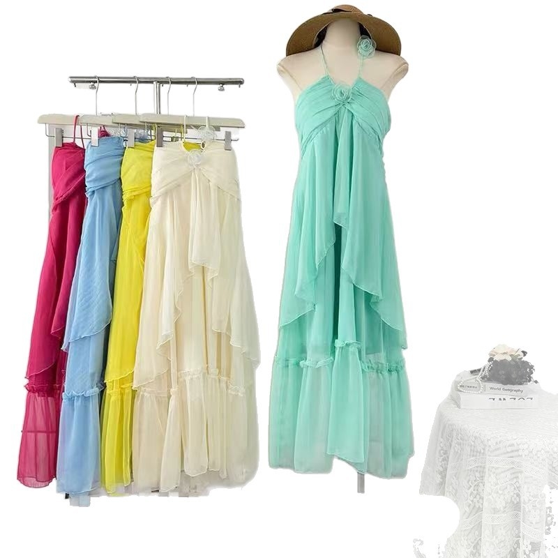 Rochie cu gât halter, fără spate, lungă, din plasă, în stil stațiune litorală