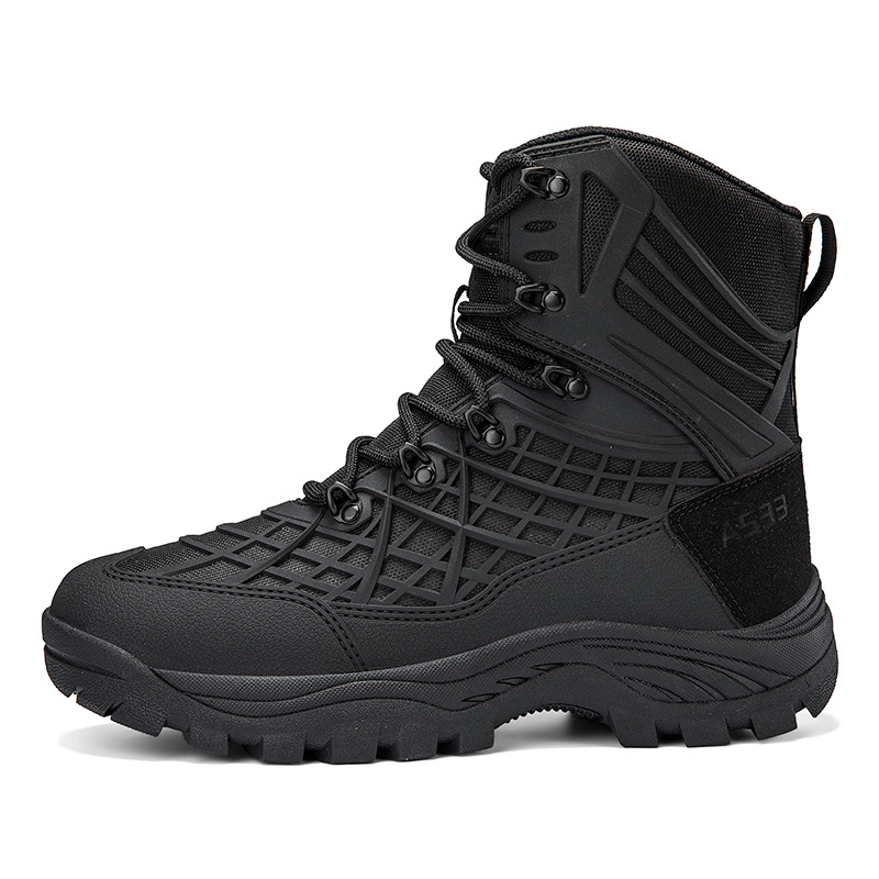 Hegymászócipő – félmagas, elöl fűződő, csúszásmentes, felső rész műbőr, külső talp természetes gumi