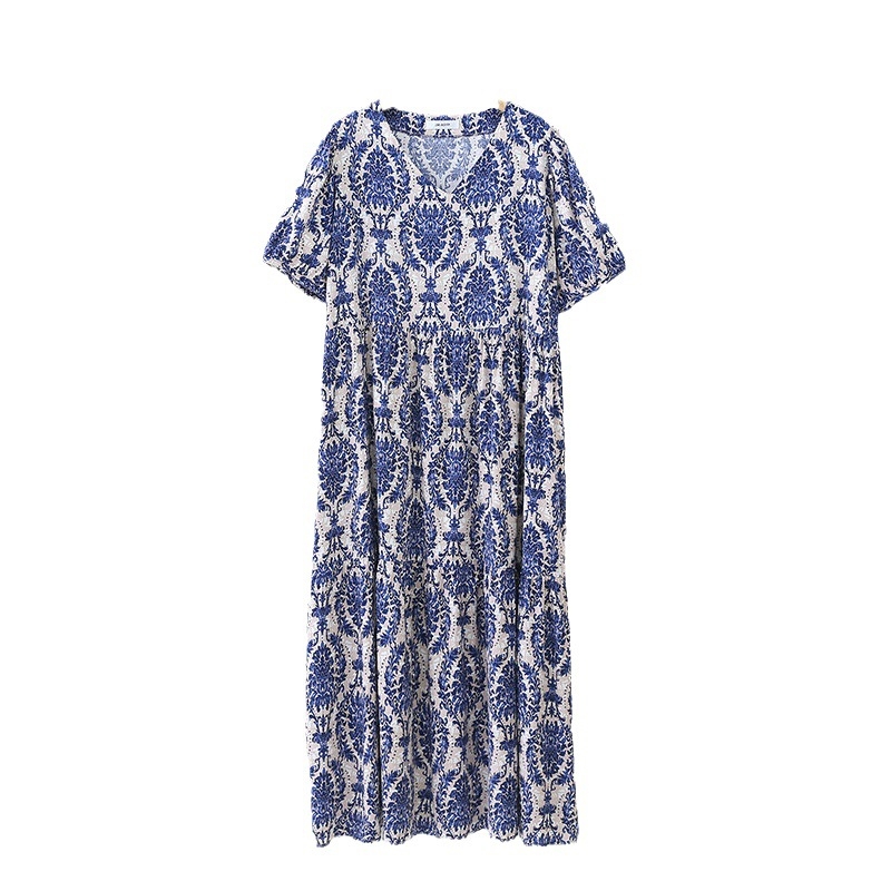 Pamut-selyem ruha törött virágos mintával, A-vonalú, V-nyakú, rövid ujjú, magas derék