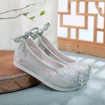 Ръчно тъкани дамски обувки със скрита повдигната височина, етно хански мотив, заострен нос, клиновиден ток 6–8 см