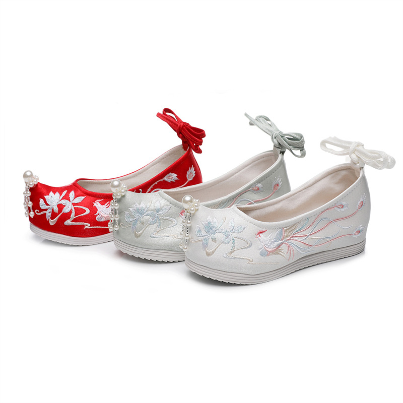 Ръчно тъкани дамски обувки със скрита повдигната височина, етно хански мотив, заострен нос, клиновиден ток 6–8 см