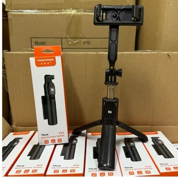 Uschuang Q10 Selfie Stick Bluetooth távirányítóval telefonhoz – Kompakt és hordozható, All-in-One tárhely, ABS + rozsdamentes acél, 230 g