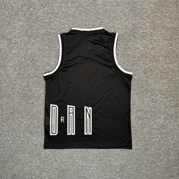 Muška bezrukavna košarkaška majica s mrežastom materijalom, brzo sušenje, natpis slovima, 88% poliester