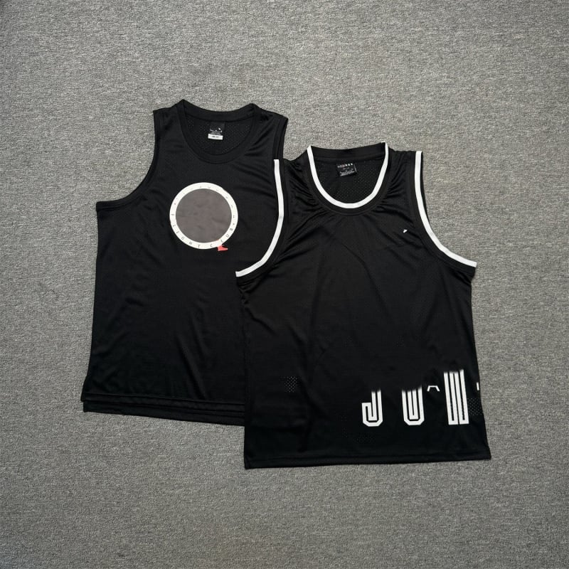 Muška bezrukavna košarkaška majica s mrežastom materijalom, brzo sušenje, natpis slovima, 88% poliester