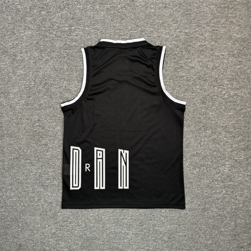 Muška bezrukavna košarkaška majica s mrežastom materijalom, brzo sušenje, natpis slovima, 88% poliester