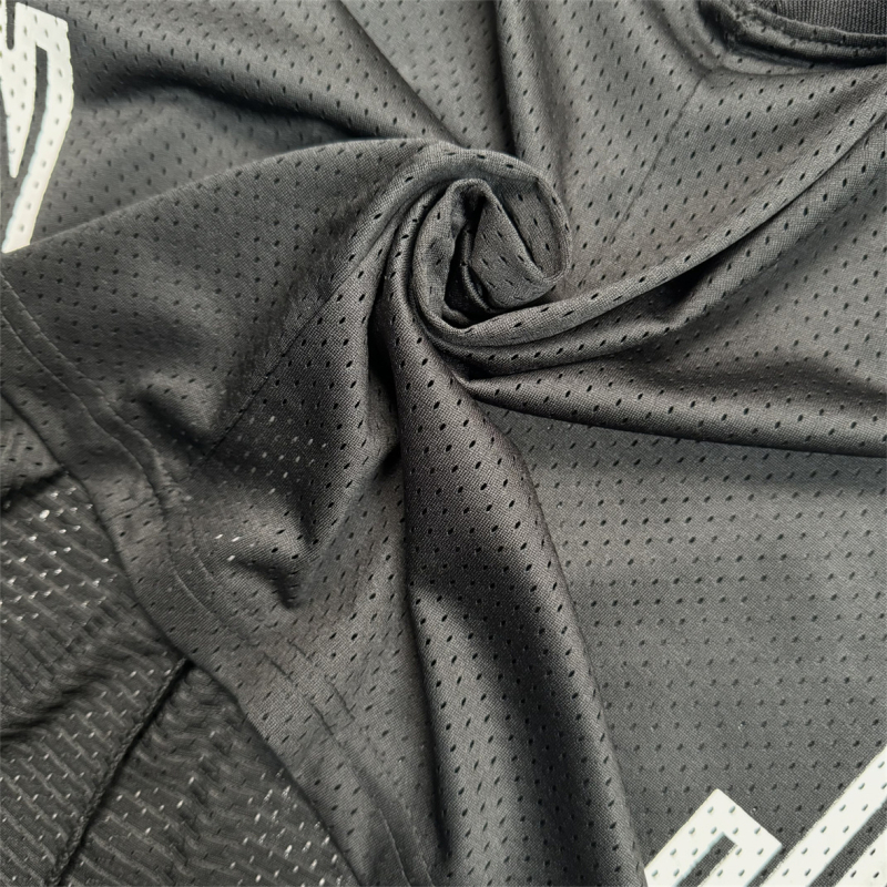 Muška bezrukavna košarkaška majica s mrežastom materijalom, brzo sušenje, natpis slovima, 88% poliester