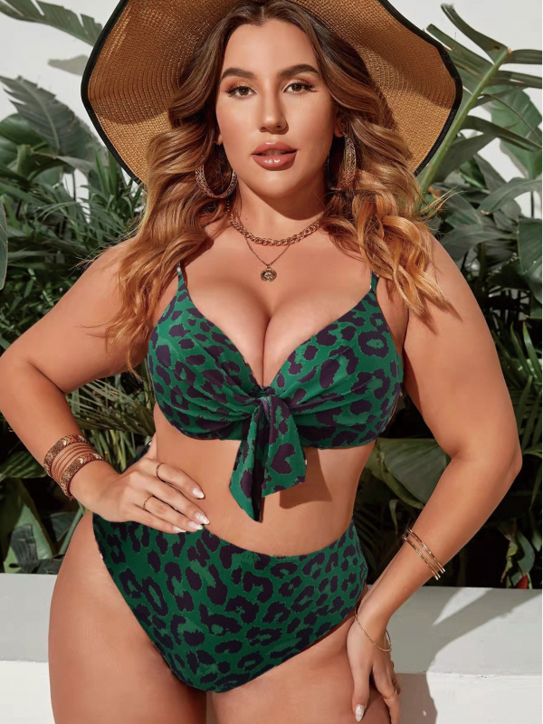 Split bikini set s podstavljenim gornjim dijelom, tkanina visoke elastičnosti, 82% poliester s poliesterskom podstavom, 251 g