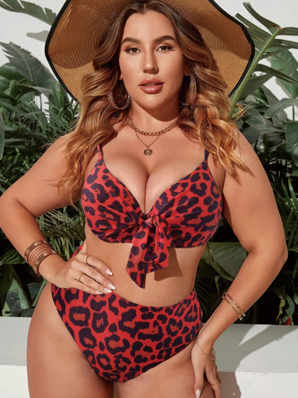 Split bikini set s podstavljenim gornjim dijelom, tkanina visoke elastičnosti, 82% poliester s poliesterskom podstavom, 251 g