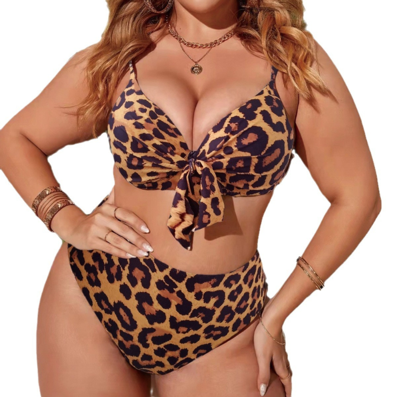 Split bikini set s podstavljenim gornjim dijelom, tkanina visoke elastičnosti, 82% poliester s poliesterskom podstavom, 251 g