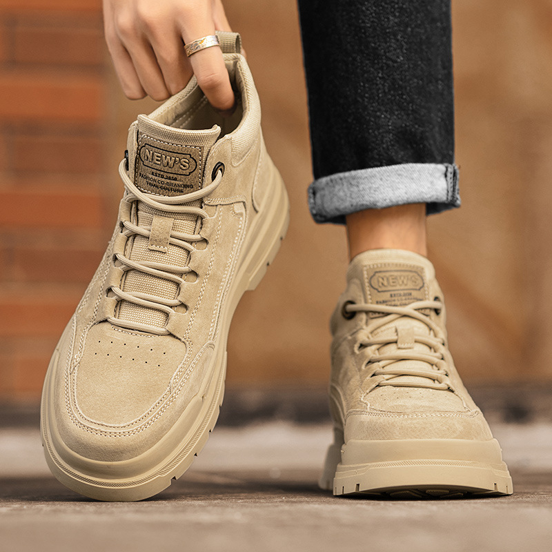 Férfi téli Martin bakancs — plüss béléssel meleg, középmagasságú, retro munkás stílus, vastag talp; Felsőrész: disznó bőr; Talp: gumi; Talpbetét: EVA; Belső bélés: háló