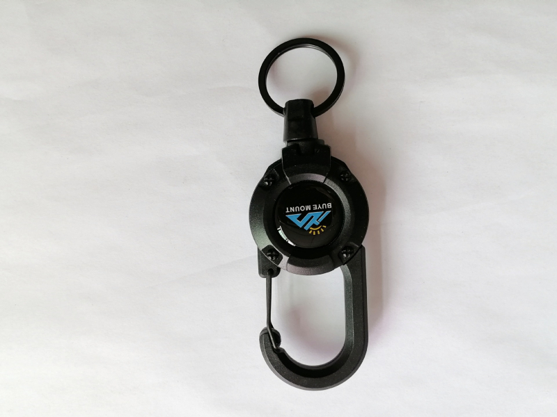 Κλειδοθήκη με αναδιπλούμενο μεταλλικό καλώδιο, νικέλιο υλικό, κυκλικός σχεδιασμός, αντοχή 5 kg, δυνατότητα προσαρμογής