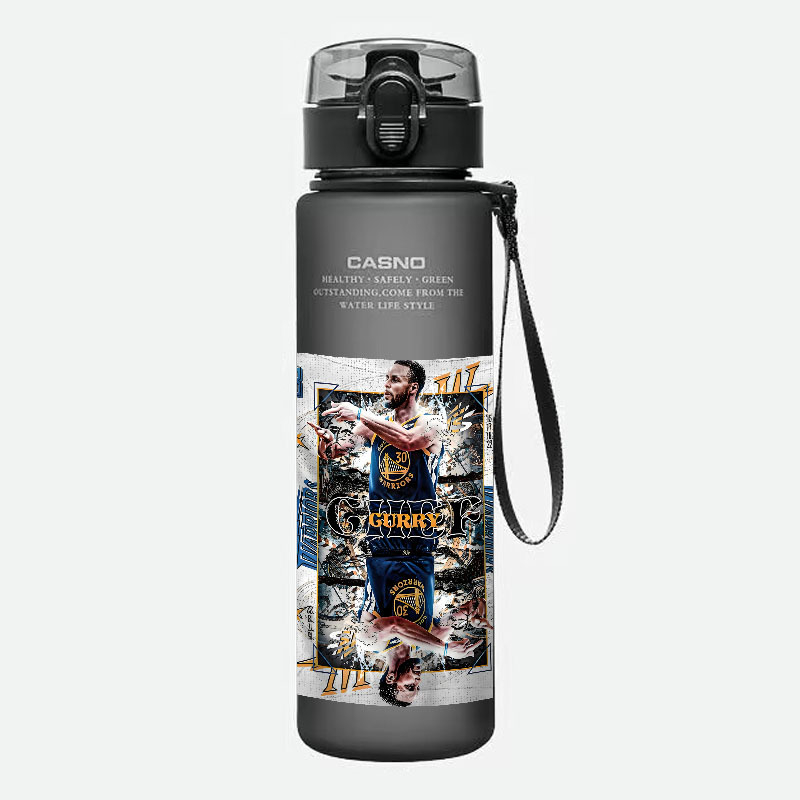 Бутилка цилиндрична за баскетболни звезди Irving, James, Curry, Kobe, Harden, Durant – PC materiaal, тегло 180 g, печат на лого, лицензиран бранд, подходяща за баскетбол