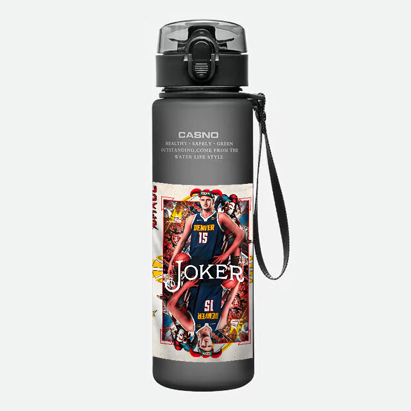 Бутилка цилиндрична за баскетболни звезди Irving, James, Curry, Kobe, Harden, Durant – PC materiaal, тегло 180 g, печат на лого, лицензиран бранд, подходяща за баскетбол