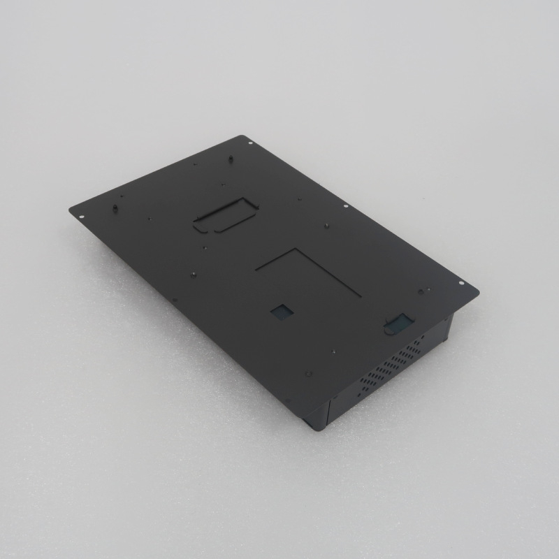 Kućište za pojačalo – limeno kućište od nehrđajućeg čelika ili aluminijske legure, debljina 0.5–20 mm, NC izrezivanje ploče, tolerancija ±0.05–0.5 mm, završna obrada sprejom