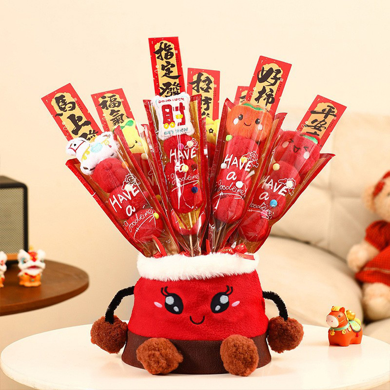 Plišani ukras Year of the Horse Candied Hawthorn za Lunarni Novi God i rekvizite za fotografije