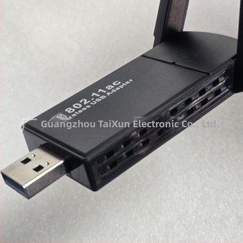 Dvopojasni 5GHz USB bežični mrežni adapter za desktop računalo, 1300 Mbps, bez upravljačkog programa