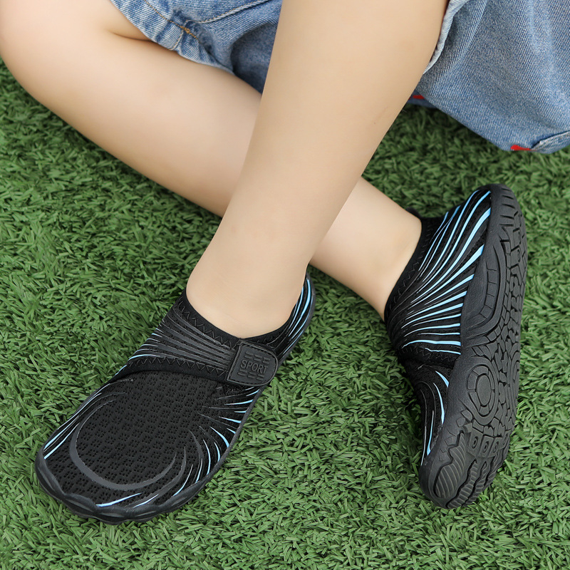 Dječje outdoor aktivne cipele s protukliznom potplatom, prozračnim gornjim dijelom od Lycra Stretchy Fabric, gumom srednjom potplatom