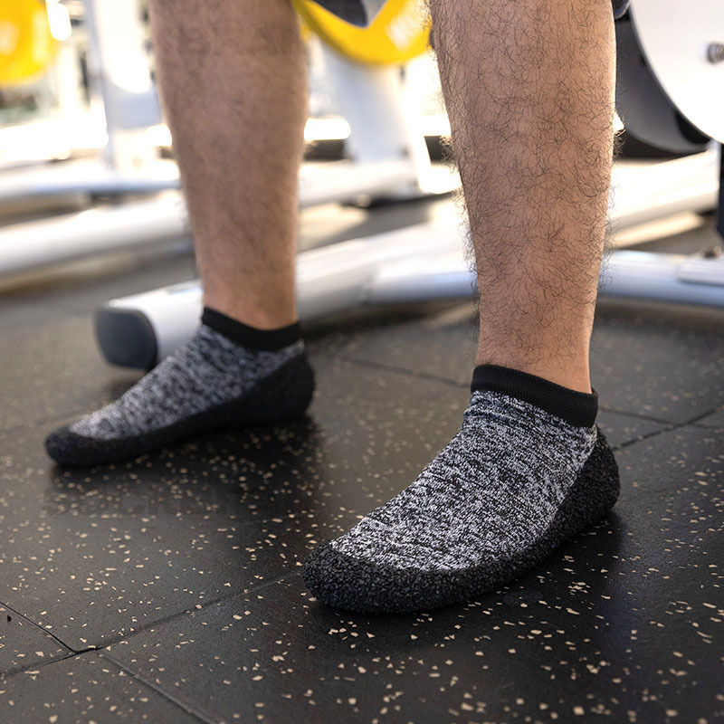 Cipele za plovidbu rijekom, lagane slip-on, protuklizne, gornji dio od mrežaste tkanine, vulkanizirana gumena potplat, pamukasta unutrašnjost