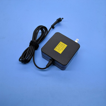 Asus квадратен 65W лаптоп зарядно устройство 19V 3.42A 4.0×1.35mm разъем