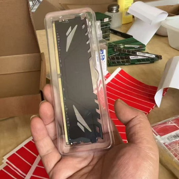 RAM hladnjak za desktop računalo, aluminijski hladnjak s 2 toplovodnim cijevima, kompatibilan s DDR3/DDR4/DDR5 pri 2666/3200/3600, 8G/16G/32G