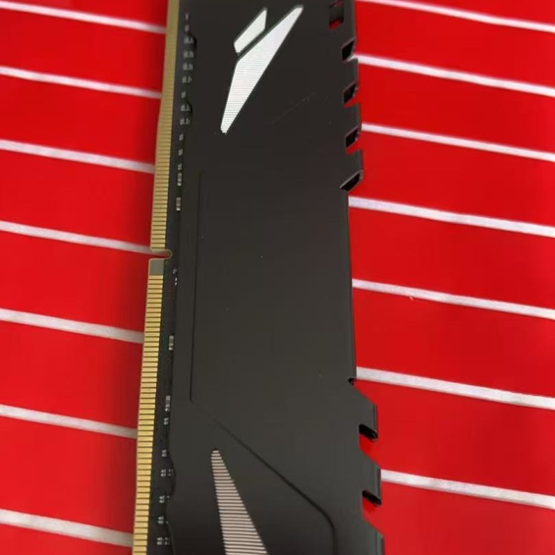 RAM hladnjak za desktop računalo, aluminijski hladnjak s 2 toplovodnim cijevima, kompatibilan s DDR3/DDR4/DDR5 pri 2666/3200/3600, 8G/16G/32G