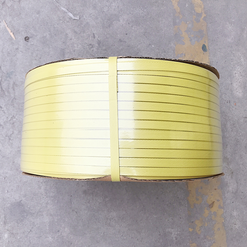 Nylon traka za pakiranje kartona, core-spun traka, role 5-10 kg, vučna sila 35 kg, čvrstoća na rastezanje 246,9 kg