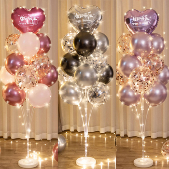 Osvijetljeni unutarnji festivalni stup | Materijal: Plastika | Unutarnja upotreba | Pogodno za sportske događaje | Marka: Drugo