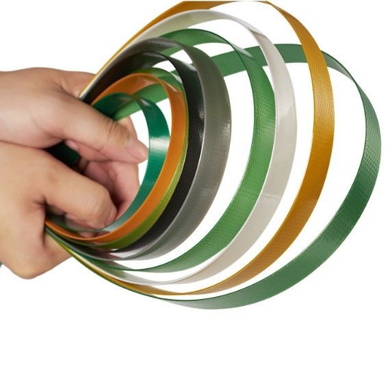 PET plastično-čelična traka za pakiranje HMDBZ1 — materijal PET, debljina 0,8 mm, naprezanje 4400 N, težina 20 kg