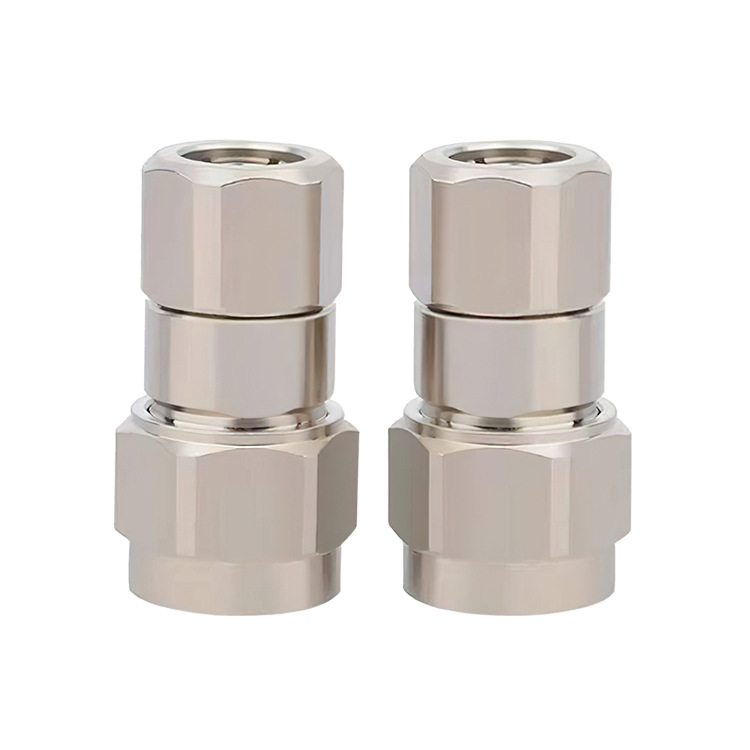 Pojačivač signala mobilnog telefona Bocanda BCD003, 700–3400 MHz, predstavljen 2020