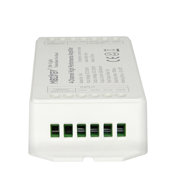 RGBW četiri-kanalni pojačivač/kontroler LED rasvjete OY-PA4, 12–24V, RF daljinsko upravljanje, IP68, domet do 30 m, terminalno sučelje