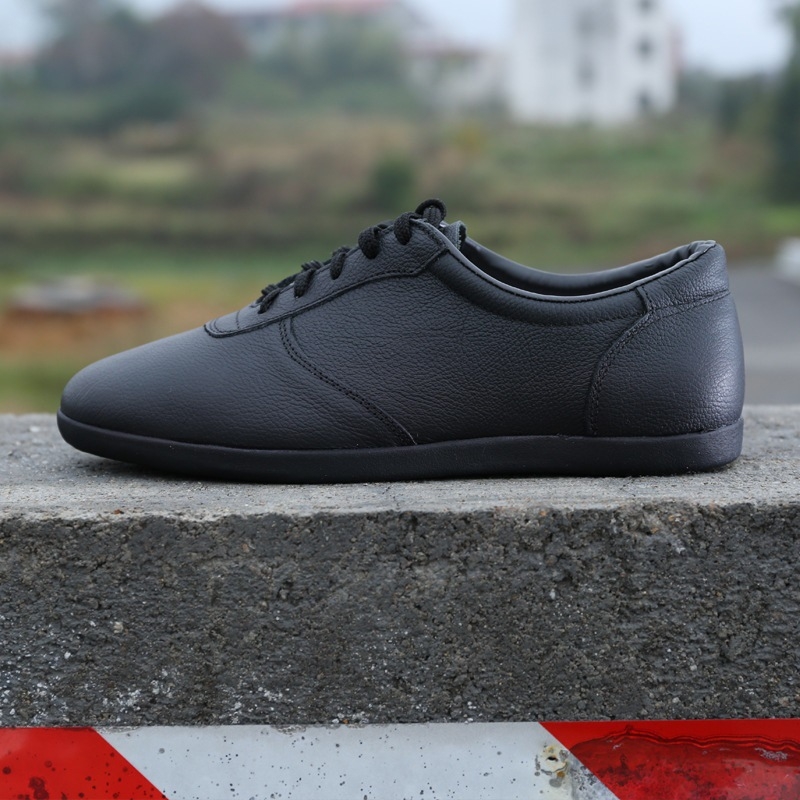 Unutarnje tenisice za fitness, mekani kožni gornji dio od teletine, potplat od tetive teletine, peta 3–5 cm, muški