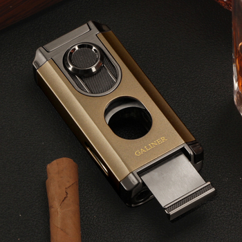 Fémből készült szivarszúró öngyújtó beépített szivar-tűvel, cigarettatartóval és szivarvágóval – szélvédett, bután üzemanyag, logó nyomtatás elérhető, GALINER