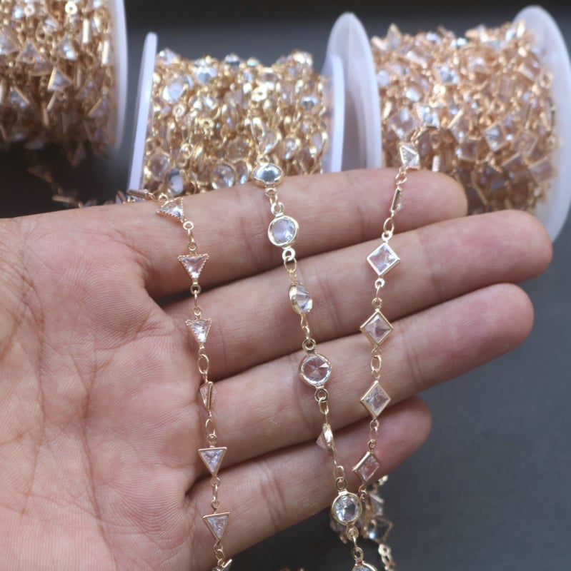 Bakrena lančana narukvica s geometrijskim oblicima i cirkonima, ručna izrada, elektroplatiranje, prilagodljivo, jesen 2025