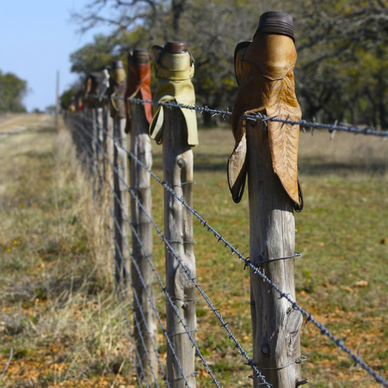 Γαλβανισμένο υψηλής αντοχής πλέγμα αγκαθωτής συρμάτινης με λεπίδες για φράχτες, για οπωρώνες και εκτάσεις, μήκος κατόπιν παραγγελίας, τάση εφελκυσμού κατά παραγγελία, χρήση κατά παραγγελίας, μάρκα Lianxin