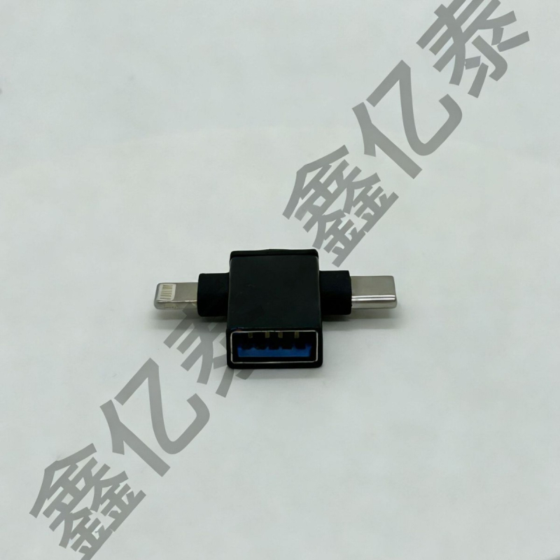 USB 3.0 Type-C 2-u-1 OTG pretvarač za Apple Lightning i Android Type-C