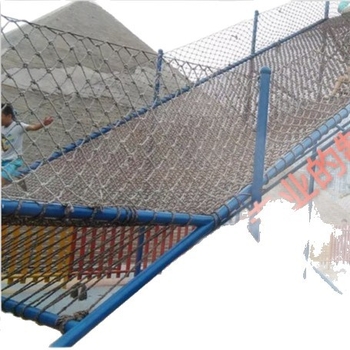 Dekorativna mreža od konopljinog konca za strop i ogradu, nosivost 100 kg, debljina konopljinog konca 3–20 mm i veličine mreže 4–15 cm, pogodna za dekoraciju, strop i zaštitu.