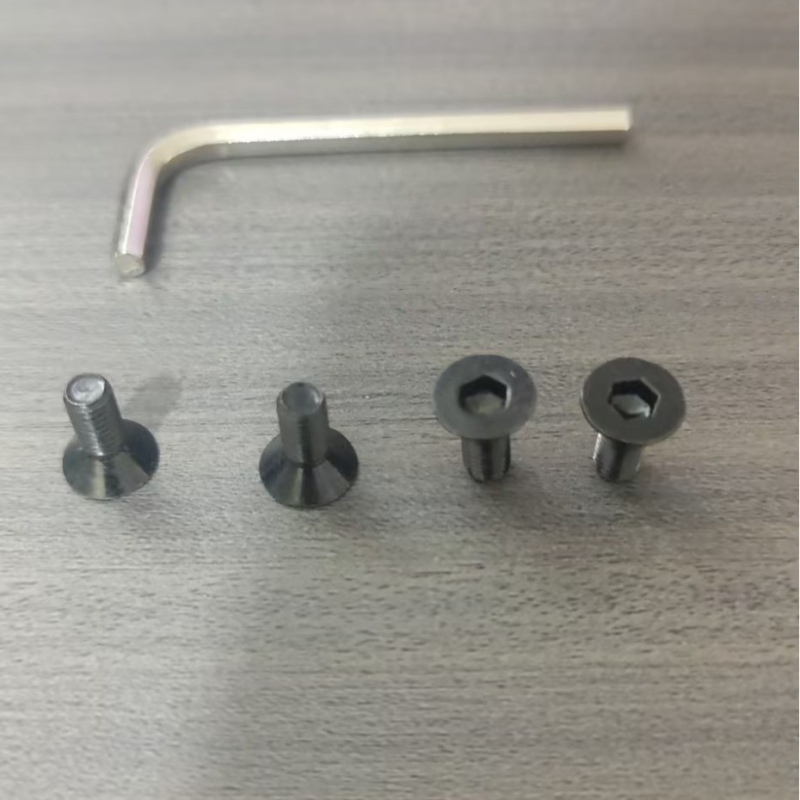 Plăcuță SPD pentru pantofi de ciclism – metal, model SH51, marcă Xianghe Fu, compatibilă cu SPD