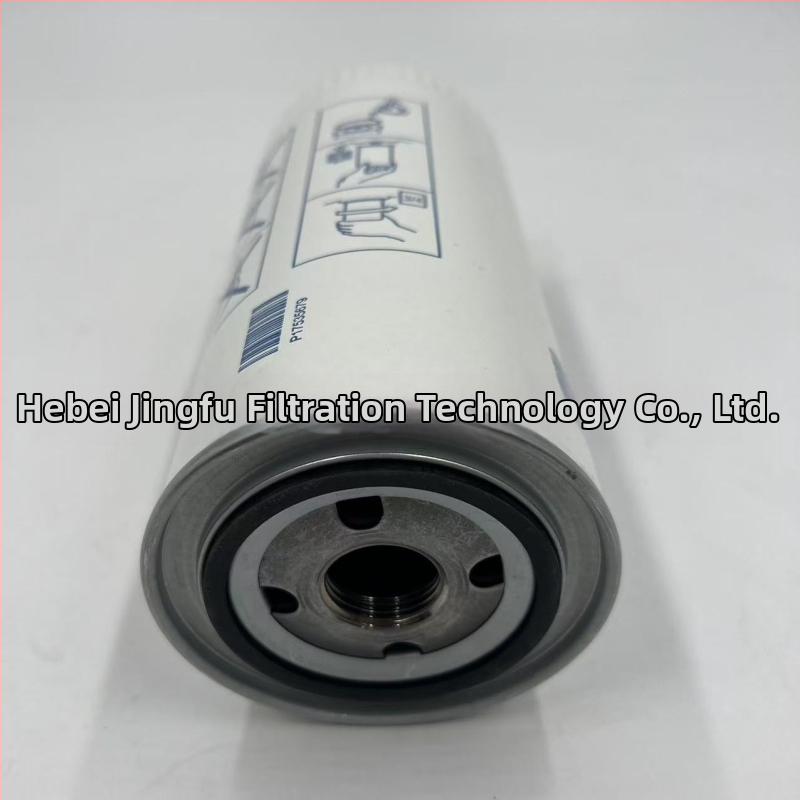 Filtračný element 17535679 pre bagre, ťažké nákladné vozidlá a stavebné stroje; palivový/dieselový filter; odolný voči kyselinám a korózii.