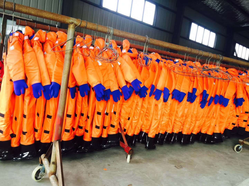 Марински водоустойчив изолиран костюм за оцеляване - Dragon Card 0045, персонализиране