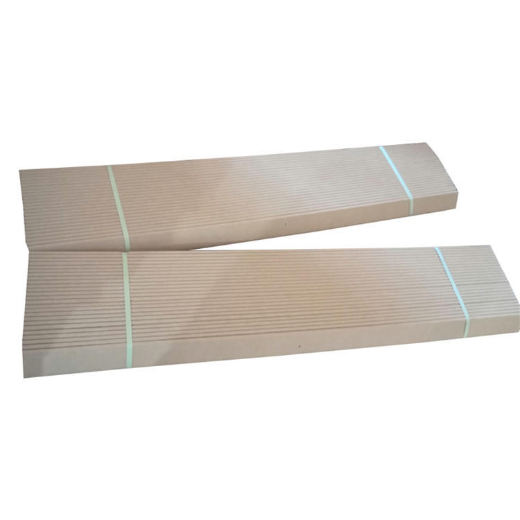 L-alakú sarokvédő kraft papírból; testre szabható; logó nyomtatása lehetséges