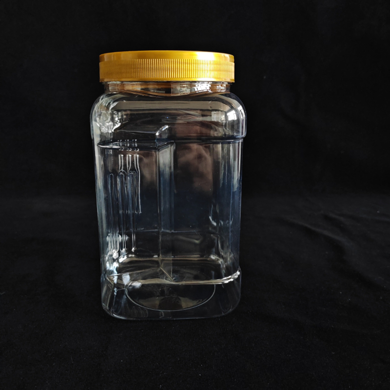 Kockasta PET plastična posuda, kapacitet 1200–1350 ml, visina 173 mm, promjer grla 90 mm