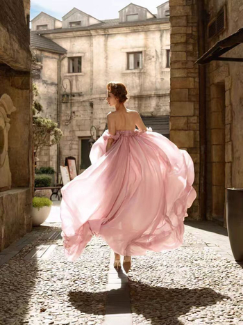 Ruház egysoros gallérral, ujjatlan, pliszézett, hosszú bő szoknya, poliészter-elasztán anyagból