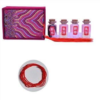 DIY dóza na spomienky dieťaťa: vlasy, pupočník a mliečne zuby