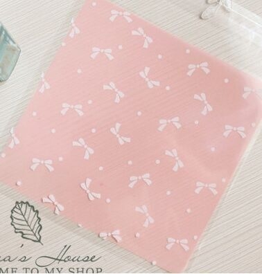 OPP öntapadós taska masnival, gravírozott nyomtatású műanyag csomagoló taska, modell 5842, kekszhez, édességekhez, ékszerekhez és ajándékokhoz