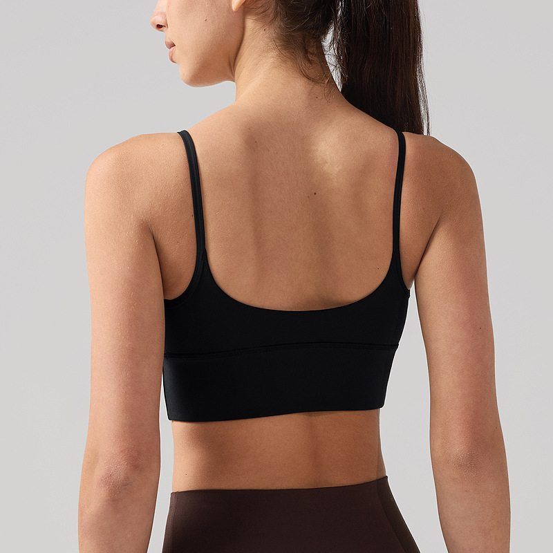 Bustier de yoga cu spate mare în formă de U, material respirabil și uscare rapidă, cupe căptușite, amestec nylon-spandex (81% nylon, 19% spandex), lungime până la abdomen